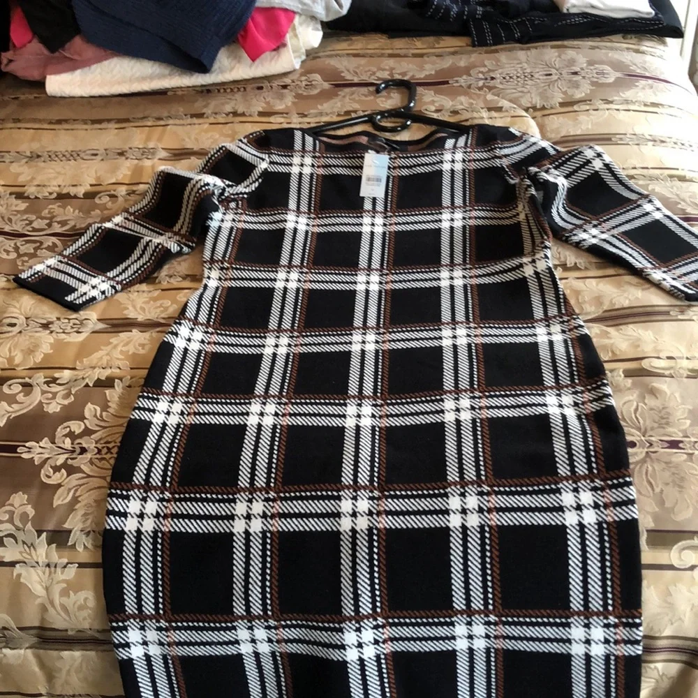 Ann Taylor Dress - Picture 3 of 6